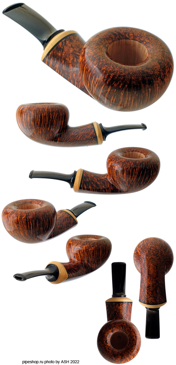   .  SMOOTH BENT CHUBBY ACORN WITH BOXWOOD