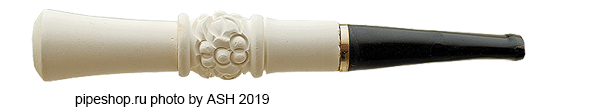    MEERSCHAUM  9 .  5  8 .